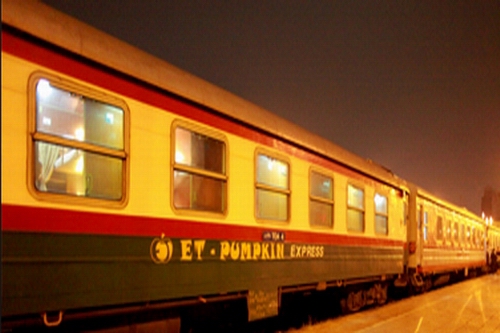 Pumpkin Express Train to Sapa Pumpkin Express Train to Sapa